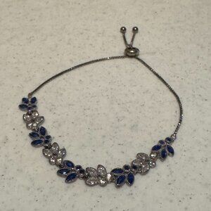 Bracelet - Blue & Silver Crystal-like Stones